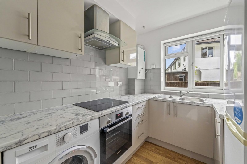 Images for St Johns Road, Isleworth EAID:ajmanserapi BID:1