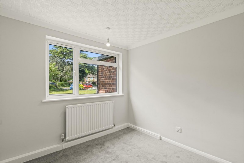 Images for Ravenswood Gardens, Isleworth EAID:ajmanserapi BID:1