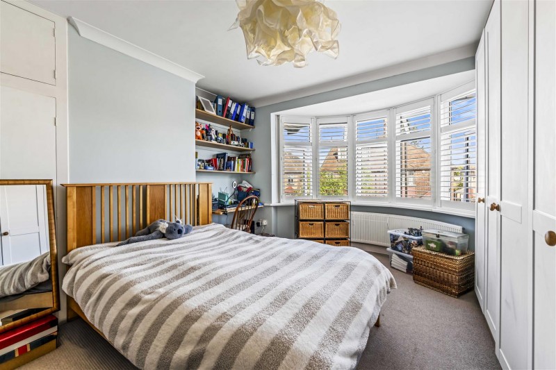 Images for Bassett Gardens, Isleworth EAID:ajmanserapi BID:1