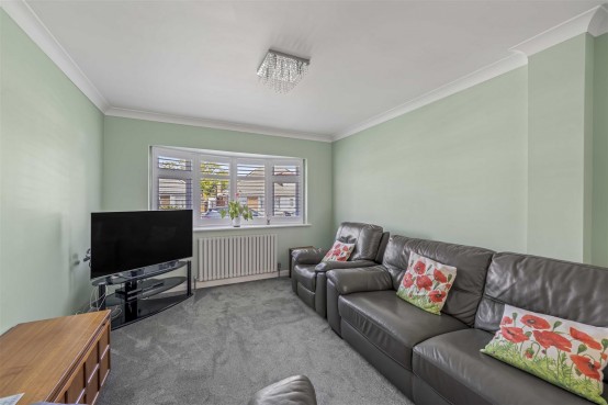 Images for Bedfont Close, Feltham EAID:ajmanserapi BID:1