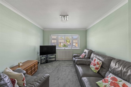 Images for Bedfont Close, Feltham EAID:ajmanserapi BID:1