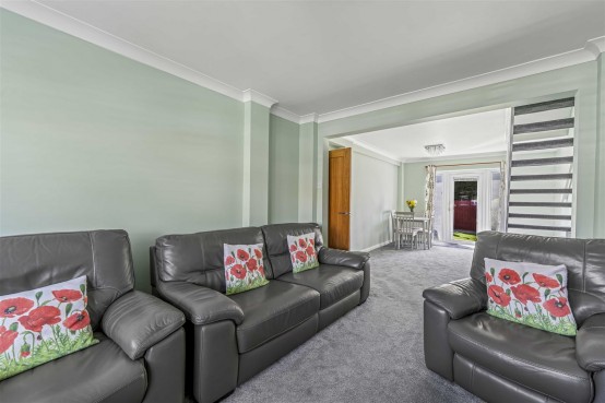 Images for Bedfont Close, Feltham EAID:ajmanserapi BID:1