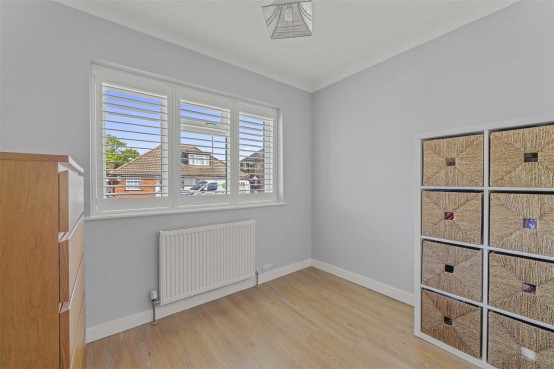 Images for Bedfont Close, Feltham EAID:ajmanserapi BID:1