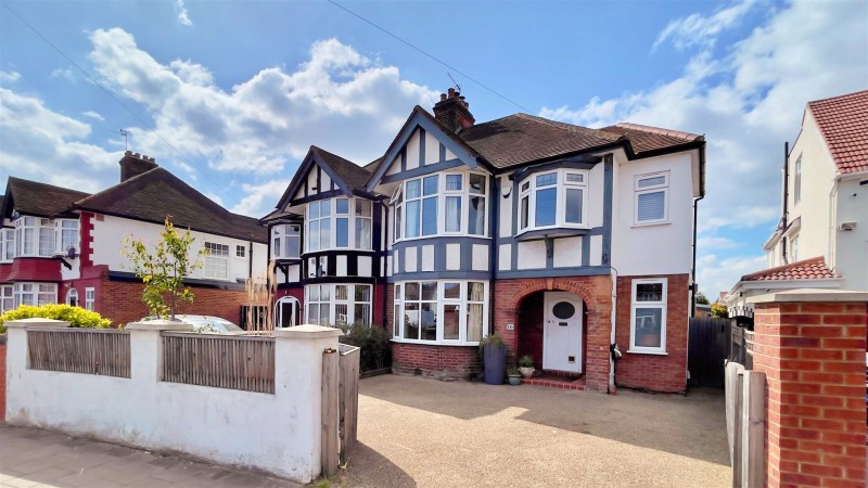 Images for Sutton Lane, Hounslow EAID:ajmanserapi BID:1