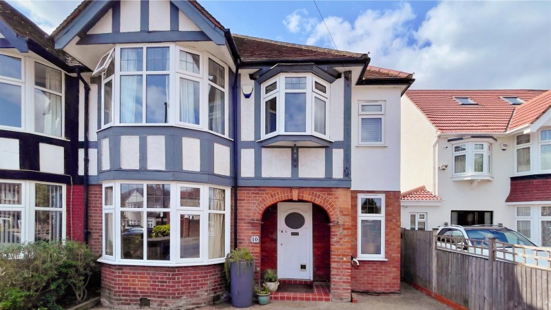 Images for Sutton Lane, Hounslow EAID:ajmanserapi BID:1