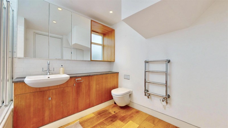 Images for Sutton Lane, Hounslow EAID:ajmanserapi BID:1