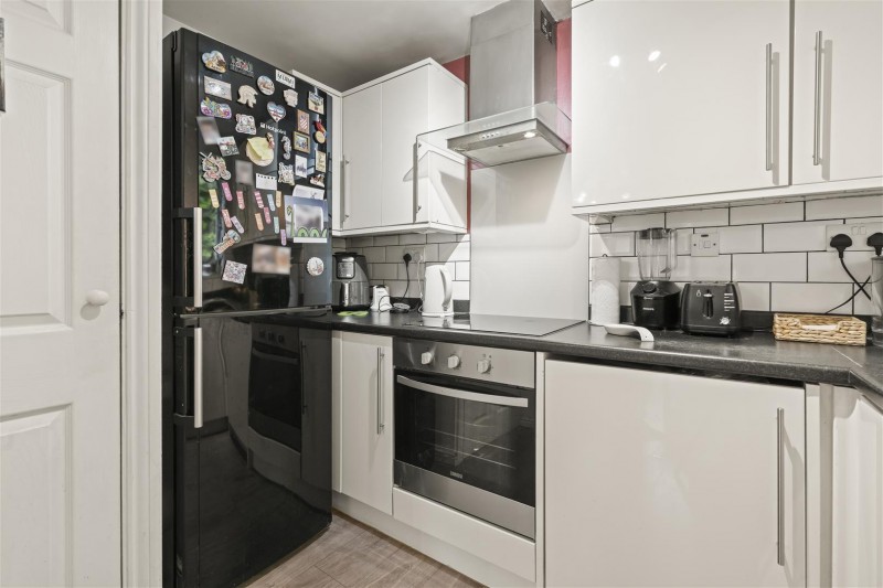 Images for Varsity Drive, Twickenham EAID:ajmanserapi BID:1