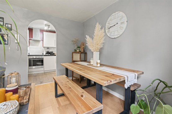 Images for Varsity Drive, Twickenham EAID:ajmanserapi BID:1