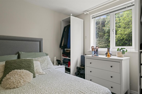 Images for Varsity Drive, Twickenham EAID:ajmanserapi BID:1