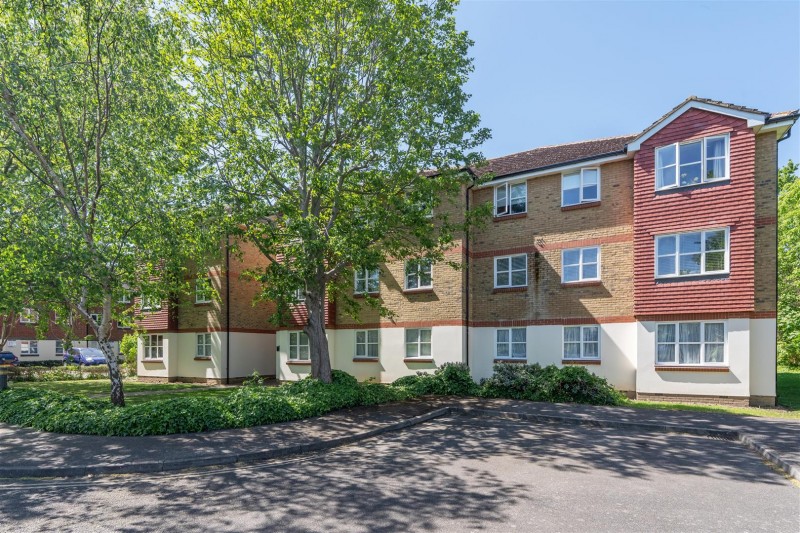 Images for Malting Way, Isleworth EAID:ajmanserapi BID:1