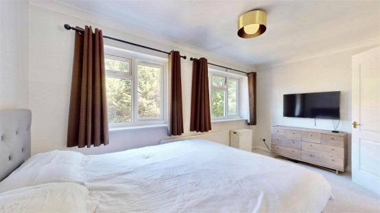 Images for Malting Way, Isleworth EAID:ajmanserapi BID:1