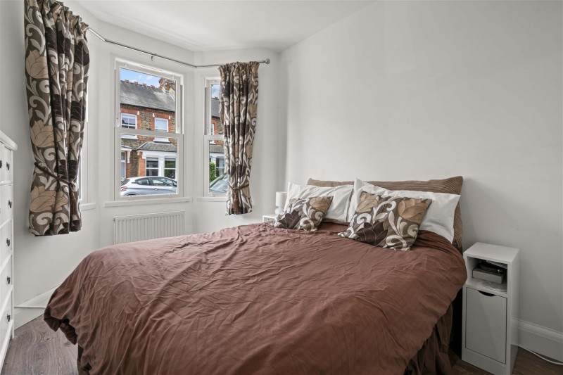 Images for Castle Road, Isleworth EAID:ajmanserapi BID:1