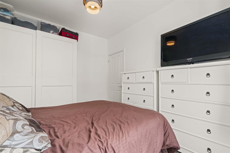 Images for Castle Road, Isleworth EAID:ajmanserapi BID:1