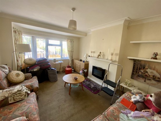 Images for Northumberland Avenue, Isleworth EAID:ajmanserapi BID:1