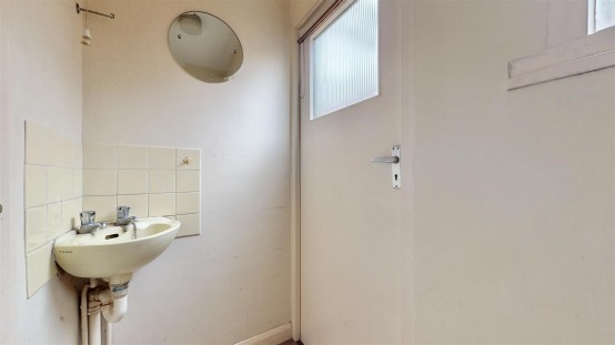 Images for Osterley Road, Isleworth EAID:ajmanserapi BID:1