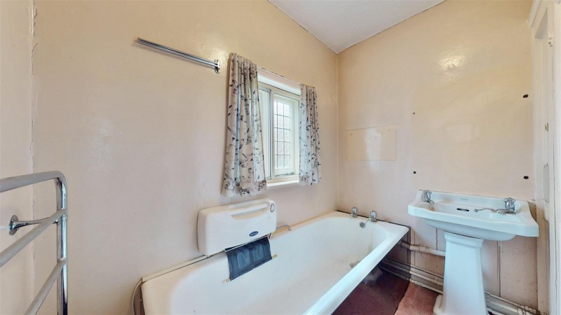 Images for Osterley Road, Isleworth EAID:ajmanserapi BID:1