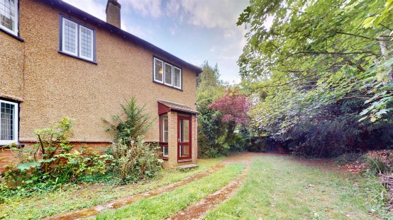 Images for Osterley Road, Isleworth EAID:ajmanserapi BID:1
