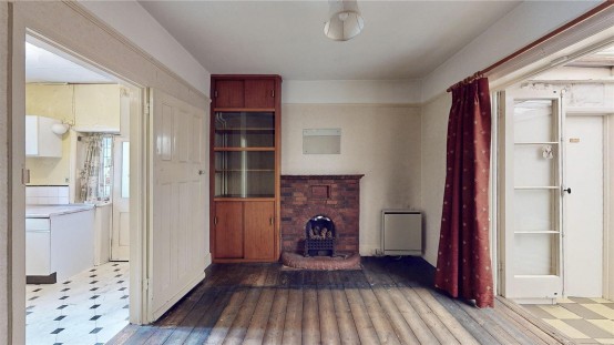 Images for Osterley Road, Isleworth EAID:ajmanserapi BID:1