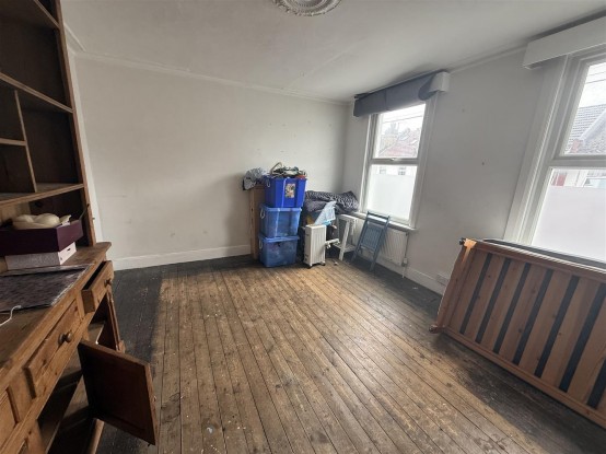 Images for 35 Cecil Road, Hounslow EAID:ajmanserapi BID:1