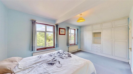 Images for Harewood Road, Isleworth EAID:ajmanserapi BID:1