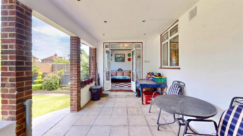 Images for Harewood Road, Isleworth EAID:ajmanserapi BID:1