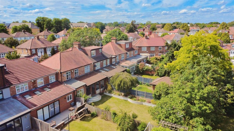 Images for Harewood Road, Isleworth EAID:ajmanserapi BID:1
