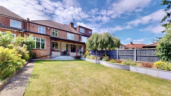 Images for Harewood Road, Isleworth EAID:ajmanserapi BID:1