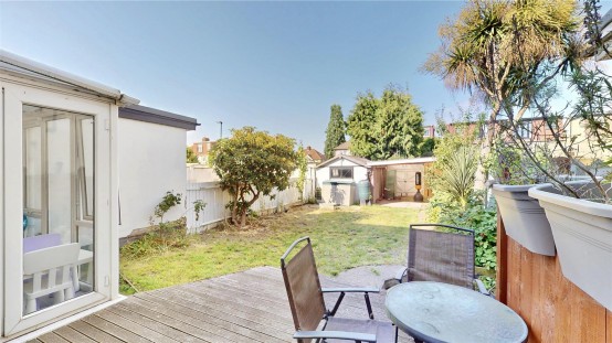 Images for Syon Lane, Isleworth EAID:ajmanserapi BID:1