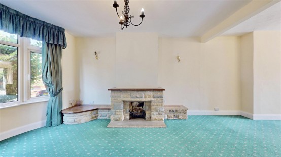 Images for Wood Lane, Isleworth EAID:ajmanserapi BID:1