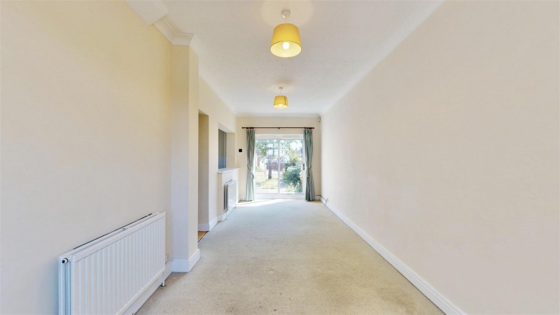 Images for Wood Lane, Isleworth EAID:ajmanserapi BID:1