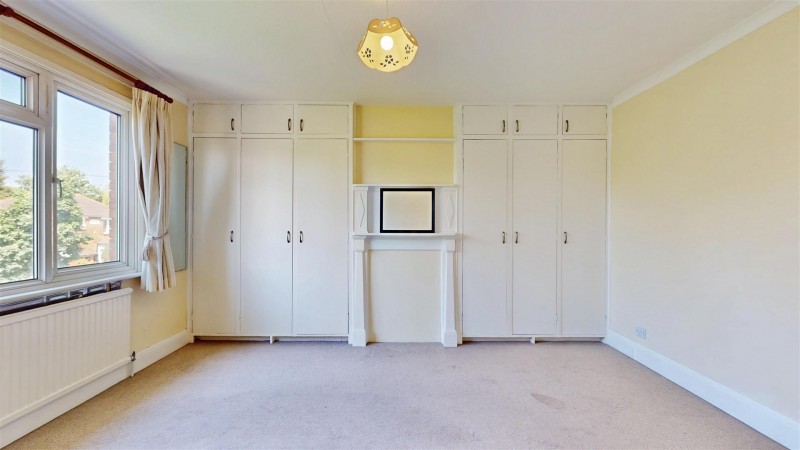 Images for Wood Lane, Isleworth EAID:ajmanserapi BID:1
