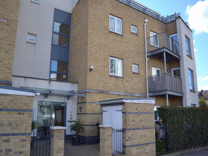 Images for Alexandra Road, Hounslow EAID:ajmanserapi BID:1