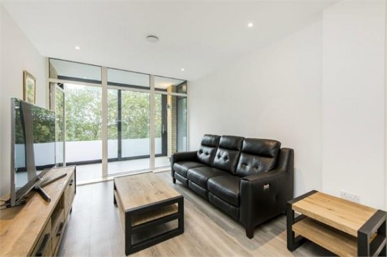 Images for Colmore House, Frazer Nash Close, Isleworth EAID:ajmanserapi BID:1