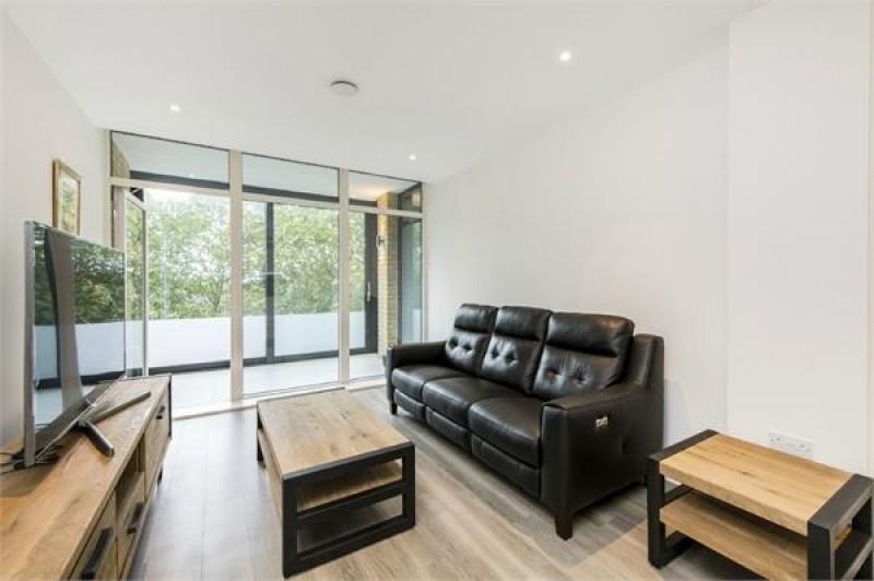 Images for Colmore House, Frazer Nash Close, Isleworth EAID:ajmanserapi BID:1