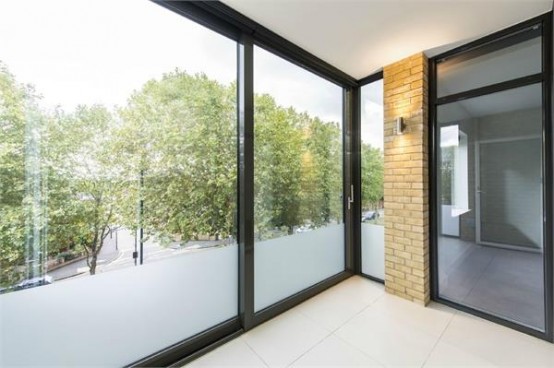 Images for Colmore House, Frazer Nash Close, Isleworth EAID:ajmanserapi BID:1