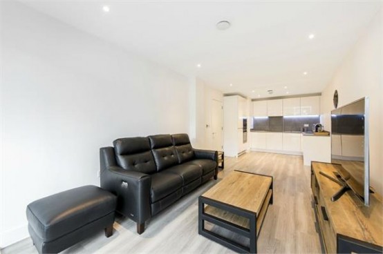 Images for Colmore House, Frazer Nash Close, Isleworth EAID:ajmanserapi BID:1