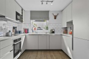 Images for 211 Worton Road, Isleworth