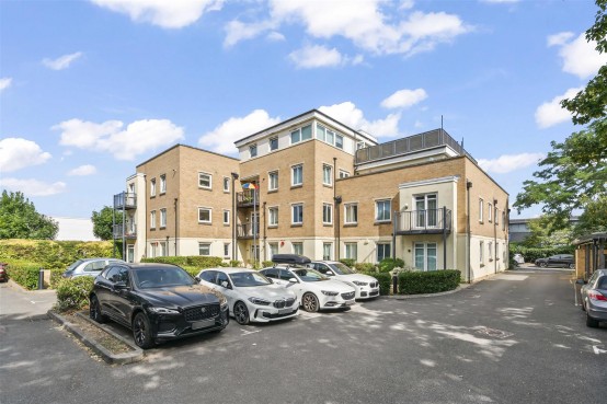Images for 211 Worton Road, Isleworth EAID:ajmanserapi BID:1
